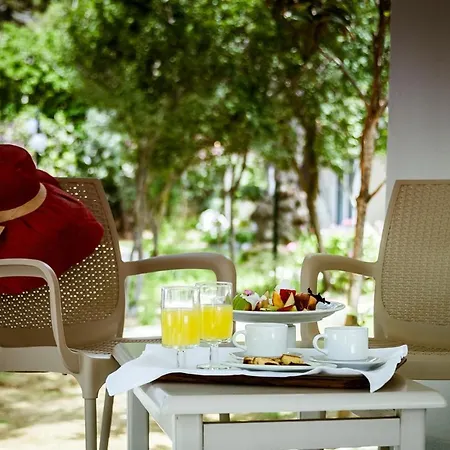 Mimoza Hotel